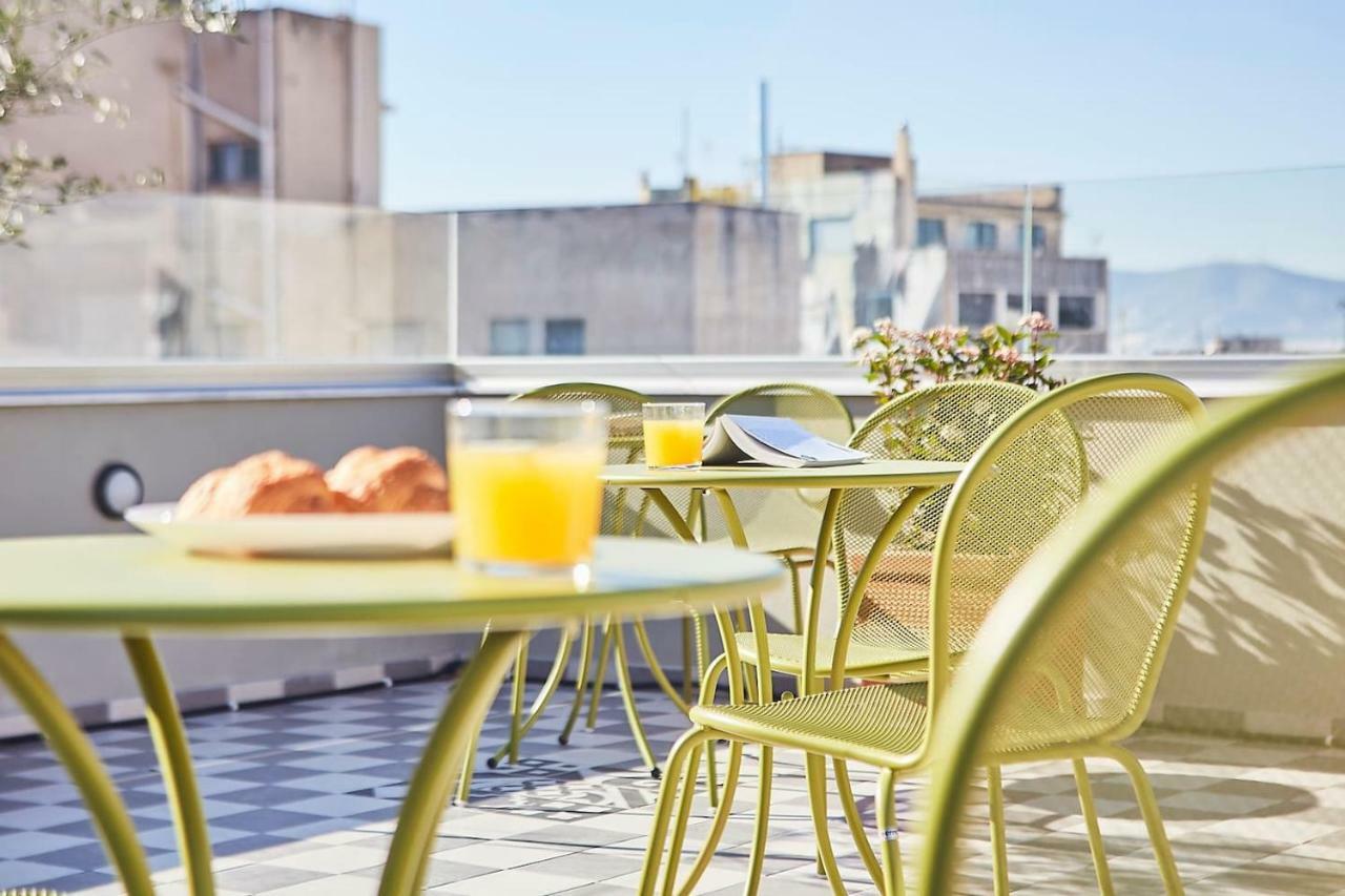 Spacious W. Huge Balcony + Acropolis View Apartment *